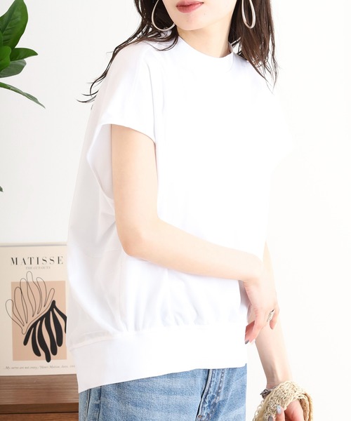 EGLANTINE(エグランティーヌ)の「EGLANTINE バックタックデザインTシャツ 素材切り替え 裾シアーカットソー(Tシャツ/カットソー・レディース・チャコールグレー/オフホワイト/ブラック・40)」の8枚目の写真