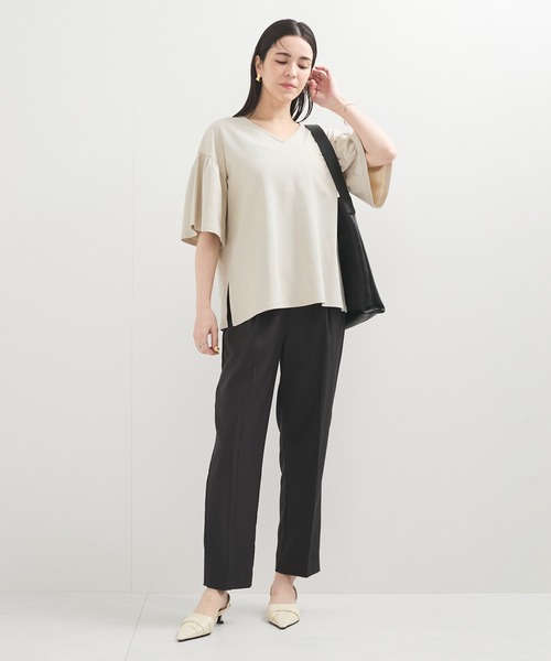 le cercle ADAM ET ROPE'(ルセルクルアダムエロペ)の「【UVケア】袖ボリュームTシャツ(Tシャツ/カットソー・レディース・グレー系その他/ネイビー/グリーン系その他2・FREE)」の5枚目の写真