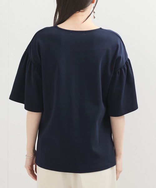 le cercle ADAM ET ROPE'(ルセルクルアダムエロペ)の「【UVケア】袖ボリュームTシャツ(Tシャツ/カットソー・レディース・グレー系その他/ネイビー/グリーン系その他2・FREE)」の16枚目の写真