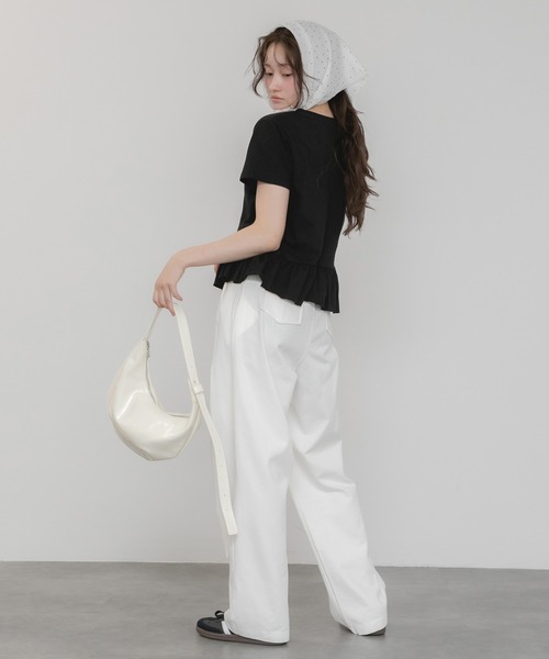HEILIS(ヘイリス)の「裾フリル半袖ペプラムカットソー / フリルトップス ロンT ロングtシャツ 韓国 ガーリー バレエコア ブロケットコア スポーツミックス フレンチシック 半袖 春服 夏服 クルーネック Tシャツ カジュアル レイヤード ブラック アイボリー オフホワイト グレー(Tシャツ/カットソー・レディース・アイボリー/ブラック/グレー・FREE)」の9枚目の写真