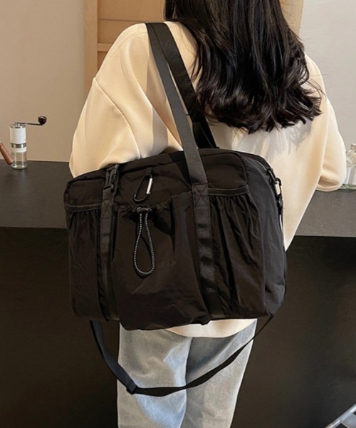 Teem Store(チームストア)の「【2WAY】アウトポケット大容量ナイロンボストントラベルジムバッグ(ボストンバッグ・レディース・ホワイト/ブラック/ブラウン/カーキ/ピンク・F)」の16枚目の写真