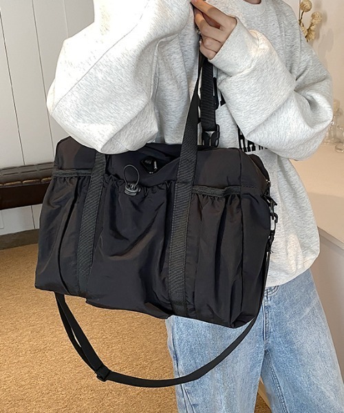Teem Store(チームストア)の「【2WAY】アウトポケット大容量ナイロンボストントラベルジムバッグ(ボストンバッグ・レディース・ホワイト/ブラック/ブラウン/カーキ/ピンク・F)」の18枚目の写真