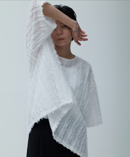 Brown&Street(ブラウンアンドストリート)の「ワイドフリンジトップス(シャツ/ブラウス・レディース・ブラック/ホワイト・FREE)」の11枚目の写真