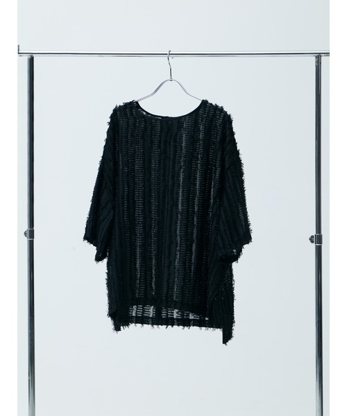 Brown&Street(ブラウンアンドストリート)の「ワイドフリンジトップス(シャツ/ブラウス・レディース・ブラック/ホワイト・FREE)」の4枚目の写真