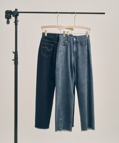 【タグ付き未使用品】トゥデイフル　ロイズデニムパンツ　カットオフ　サイズ25 タグ付き未使用品】トゥデイフル ロイズデニムパンツ カットオフ