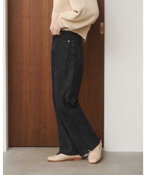 moi tytto(モイテュット)の「【低身長さん向けSサイズあり】カットオフデニム(デニムパンツ・レディース・ネイビー/ブルー/ナチュラル/ブラック・MEDIUM/SMALL/LARGE)」の17枚目の写真