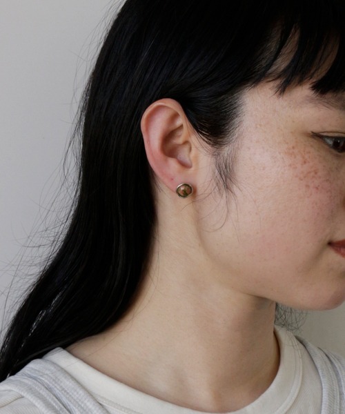 whoseA(フーシー)の「【silver925】RoundgemstonePierce/ラウンドジェムストーンピアス(ピアス(両耳用)・レディース・マルチ/アイボリー/ブルー・FREE)」の13枚目の写真