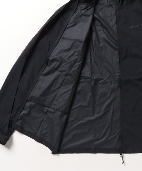 ウォーキング・ランニングウェア newbalance MET24 Packable Light Jacket セール】MET24 Packable Light Jacket（ナイロンジャケット