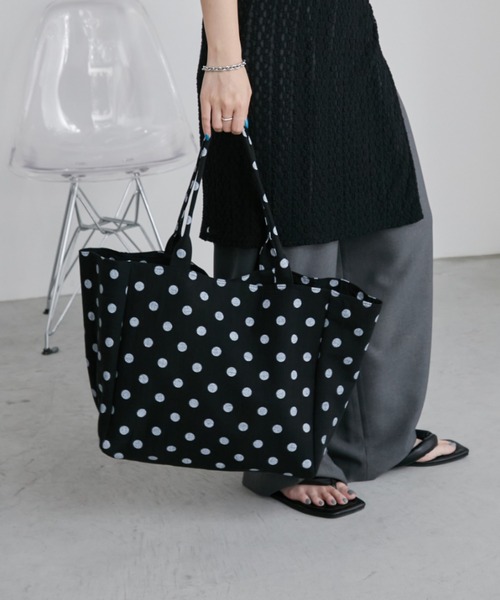 Aunt Marie's(アントマリーズ)の「ドット柄BIGトート/大容量/旅行/お買い物にも(トートバッグ・レディース・アイボリー/ブラック・FREE)」の16枚目の写真