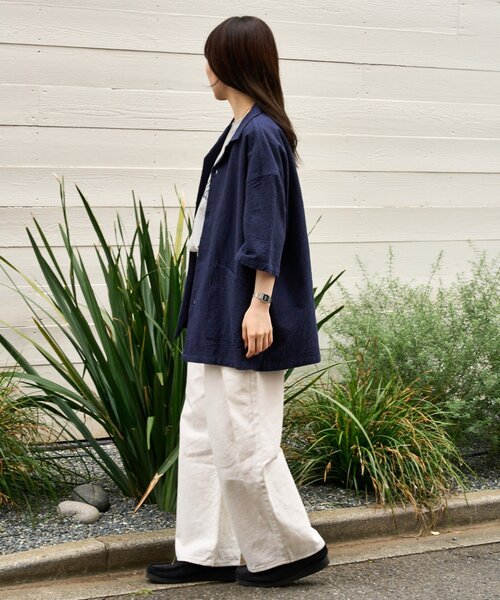 CIAOPANIC TYPY（チャオパニックティピー）の「【ユニセックスで着れる】コットンリネンカバーオールシャツ（シャツ/ブラウス・メンズ・ブラック/ブルー/ベージュ/ネイビー・LARGE/MEDIUM）」の13枚目の写真