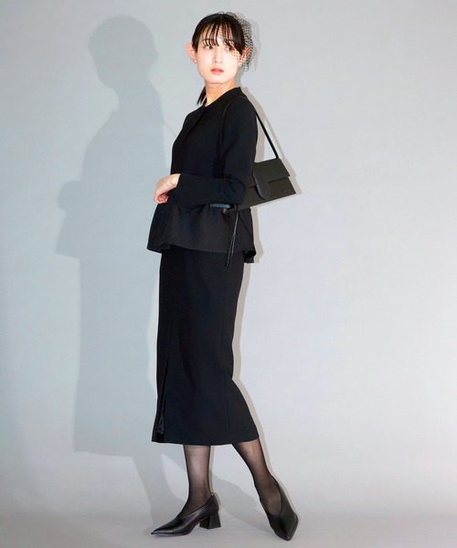 Ranerrh(ラネリ)の「ペプラムデザインフォーマルワンピース【喪服・礼服】【入卒式・結婚式】【正喪服】【春秋冬用】【入学式・卒業式】(ワンピース・レディース・ブラック・38/36/40)」の8枚目の写真