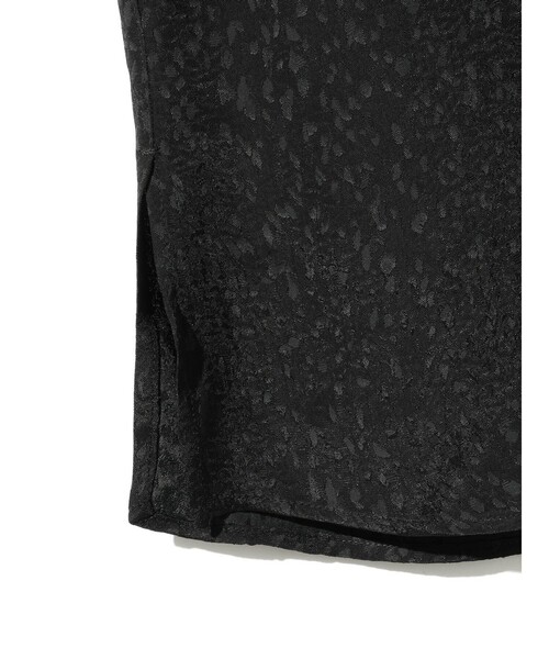MIDIUMISOLID(ミディウミソリッド)の「MIDIUMISOLID for Ladies リラックスジャカードシャツ(シャツ/ブラウス・レディース・ブラック/アイボリー・FREE)」の18枚目の写真