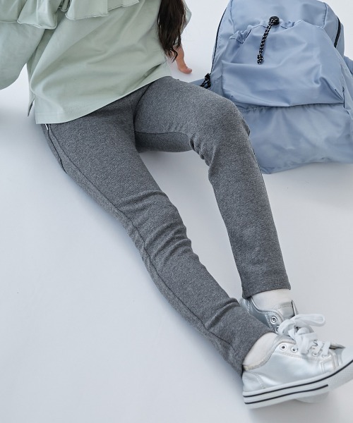 devirock(デビロック)の「ウルトラストレッチパンツ(綿95%やわらかタッチ)(その他パンツ・キッズ・パープル系その他3/ブラウン系その他2/カーキ/ピンク系その他/ブラウン系その他/イエロー系その他/ブラック/グレー系その他/グレイッシュベージュ/ブルー系その他3/ブルー系その他2/ブルー系その他4/パープル系その他2/パープル系その他/オートミール/ネイビー/ブルー系その他/グリーン系その他2/モカ/グリーン系その他・90cm/100cm/110cm/120cm/130cm/140cm/150cm/160cm)」の3枚目の写真