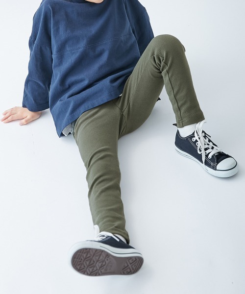 devirock(デビロック)の「ウルトラストレッチパンツ(綿95%やわらかタッチ)(その他パンツ・キッズ・パープル系その他3/ブラウン系その他2/カーキ/ピンク系その他/ブラウン系その他/イエロー系その他/ブラック/グレー系その他/グレイッシュベージュ/ブルー系その他3/ブルー系その他2/ブルー系その他4/パープル系その他2/パープル系その他/オートミール/ネイビー/ブルー系その他/グリーン系その他2/モカ/グリーン系その他・90cm/100cm/110cm/120cm/130cm/140cm/150cm/160cm)」の10枚目の写真