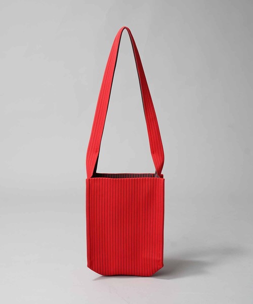 MAISON SPECIAL（メゾンスペシャル）の「《UNISEX》【EX】Knit Shoulder Tote Bag/ニットショルダートートバッグ【MAISON SPECIAL/メゾンスペシャル】（ショルダーバッグ・メンズ・レッド/ブラック/オフホワイト/シルバー・FREE）」の22枚目の写真