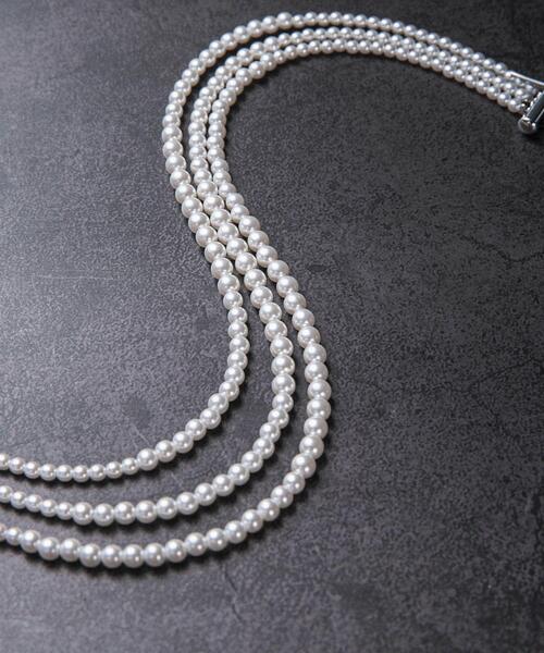 URBAN RESEARCH(アーバンリサーチ)の「decor『デコール』 3Standpearlnecklace(ネックレス・レディース・ホワイト系その他・-)」の2枚目の写真