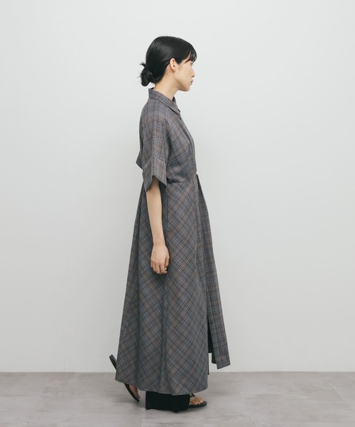 KBF（ケイビーエフ）の「チェックWIDEフレアワンピース（ワンピース・レディース・ブルー系その他/ブラック系その他・ONE）」の14枚目の写真