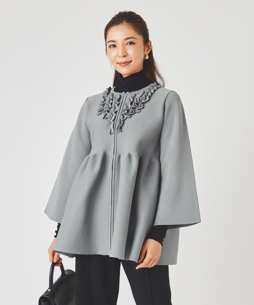 ever closet(エバークローゼット)の「ペプラムニット ジャケット(カーディガン/ボレロ・レディース・ブラック/グレー・F)」の2枚目の写真
