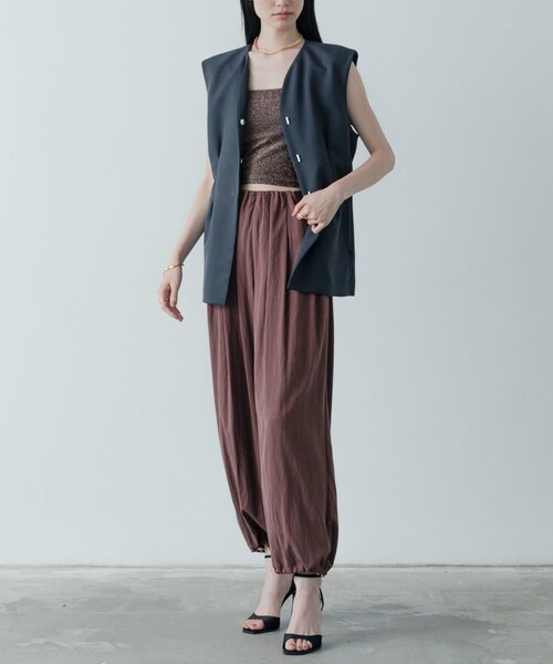 GALLEST（ギャレスト）の「ウエストギャザーパンツ（その他パンツ・レディース・ブラック/ボルドー・38/34）」の8枚目の写真