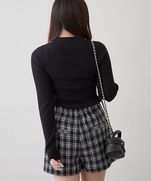 Another Branch olive des olive(アナザーブランチオリーブデオリーブ)の「【WEB先行予約】パール付プチハイリブニット(ニット/セーター・レディース・ネイビー/ブラウン/ライトグレー/ボルドー/オフホワイト/ブラック/ライム・FREE)」の8枚目の写真