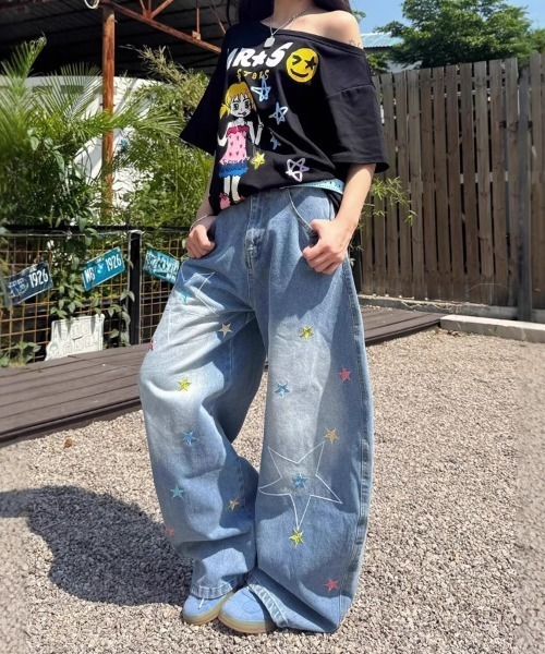 Ressaca(レサーカ)の「スター刺繍ロゴワイドシルエットデニムパンツ(デニムパンツ・レディース・ブルー・S/M)」の17枚目の写真