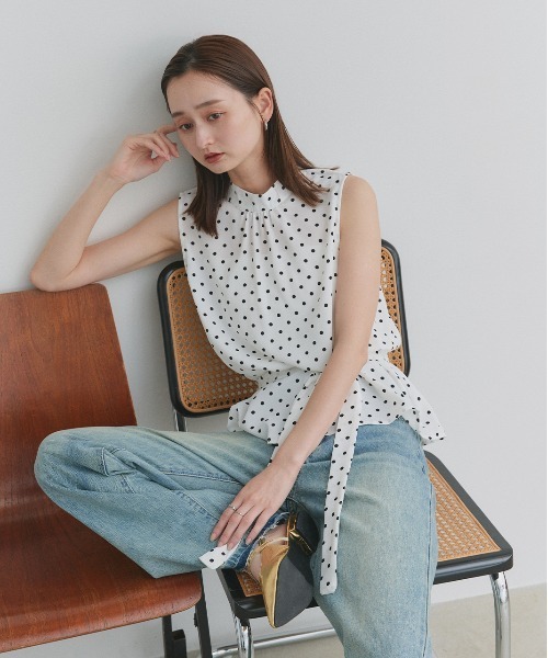 ad thie(アドティエ)の「マルチリボン付き ポルカドットノースリーブブラウス(シャツ/ブラウス・レディース・オフホワイト/ブラック・FREE)」の16枚目の写真