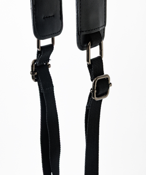 UNIVERSAL OVERALL（ユニバーサルオーバーオール）の「【UNIVERSALOVERALL / ユニバーサルオーバーオール】ECO leather purse/ポシェット/ユニセックス/エコレザー【WEB限定】（ショルダーバッグ・メンズ・ブラック/ブラウン/シルバー・フリー）」の11枚目の写真