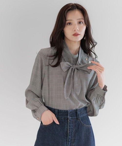 Andemiu（アンデミュウ）の「ボウタイツキブラウス長袖595518（シャツ/ブラウス・レディース・オフホワイト/ネイビー/チェック/ネイビー×ホワイト/ホワイト×ブラック・FREE）」の11枚目の写真