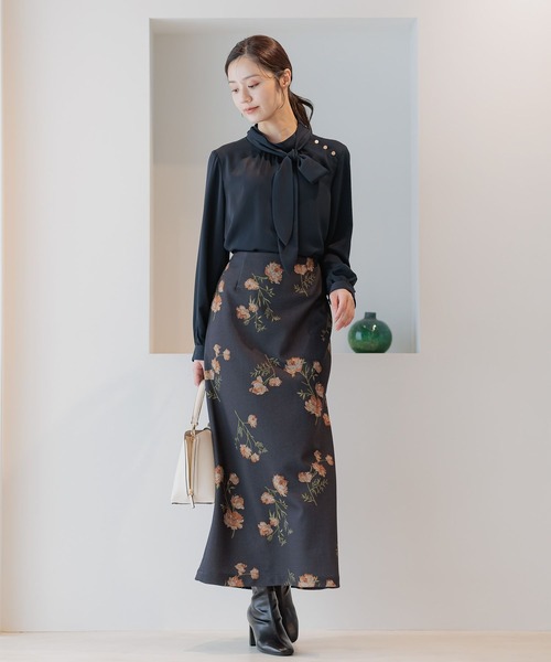 Andemiu（アンデミュウ）の「ボウタイツキブラウス長袖595518（シャツ/ブラウス・レディース・オフホワイト/ネイビー/チェック/ネイビー×ホワイト/ホワイト×ブラック・FREE）」の12枚目の写真