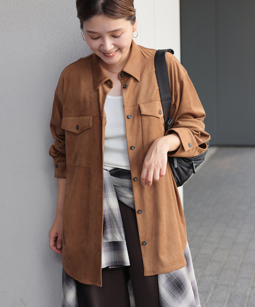 JOURNAL STANDARD(ジャーナルスタンダード)の「フェイクスエードシャツ(シャツ/ブラウス・レディース・タン/ブラウン・FREE)」の1枚目の写真