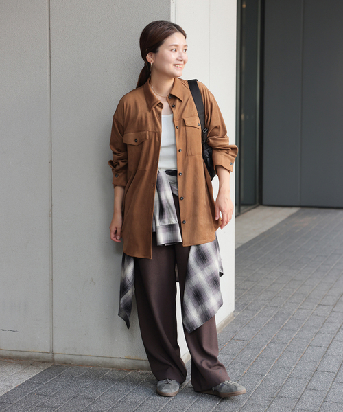 JOURNAL STANDARD(ジャーナルスタンダード)の「フェイクスエードシャツ(シャツ/ブラウス・レディース・タン/ブラウン・FREE)」の18枚目の写真