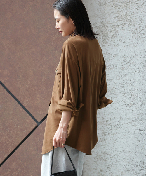 JOURNAL STANDARD(ジャーナルスタンダード)の「フェイクスエードシャツ(シャツ/ブラウス・レディース・タン/ブラウン・FREE)」の3枚目の写真