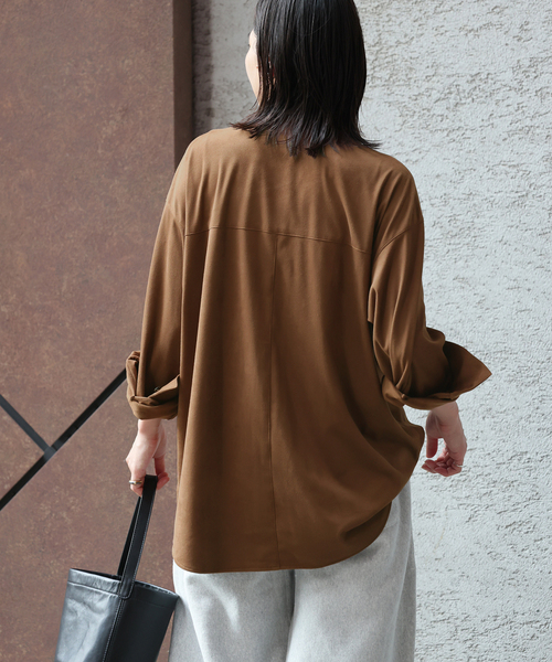 JOURNAL STANDARD(ジャーナルスタンダード)の「フェイクスエードシャツ(シャツ/ブラウス・レディース・タン/ブラウン・FREE)」の4枚目の写真