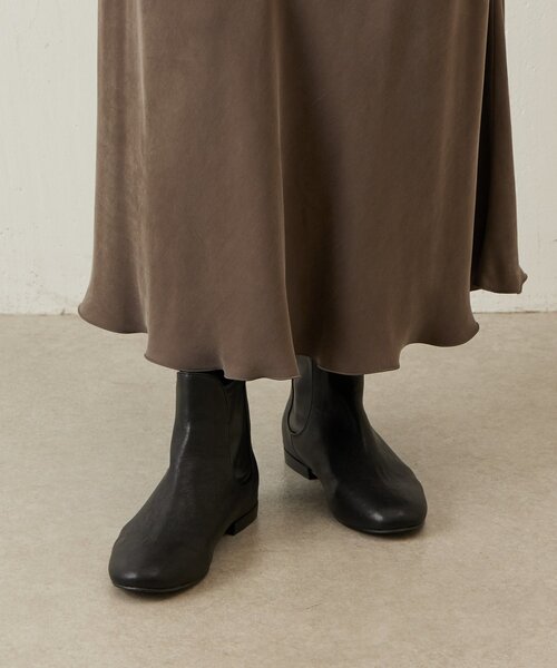 BEARDSLEY(ビアズリー)の「レザーサイドゴアブーツ(ブーツ・レディース・ブラック/ブラウン・35/36/37/38/39)」の10枚目の写真