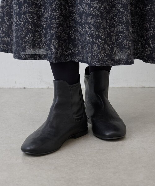 BEARDSLEY(ビアズリー)の「レザーサイドゴアブーツ(ブーツ・レディース・ブラック/ブラウン・35/36/37/38/39)」の14枚目の写真