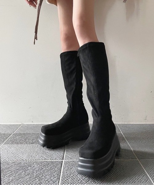 one way(ワンウェイ)の「トリプルソールロングブーツ(ブーツ・レディース・ブラック/ブラック系その他・MEDIUM/LARGE/SMALL)」の2枚目の写真