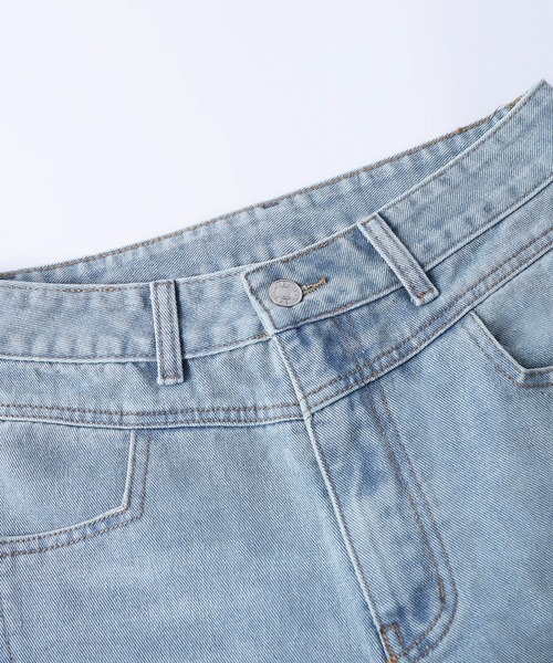 La-gemme(ラジェム)の「ハイウエストデニムパンツ(デニムパンツ・レディース・ライトブルー/ブラック/ブルー・M/L)」の14枚目の写真