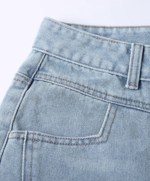 La-gemme(ラジェム)の「ハイウエストデニムパンツ(デニムパンツ・レディース・ライトブルー/ブラック/ブルー・M/L)」の16枚目の写真