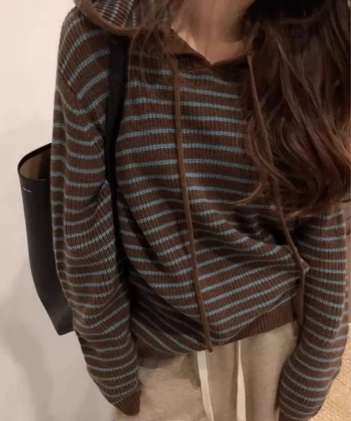 CADBURY（キャドバリー）の「ﾙｰｽﾞｼﾙｴｯﾄﾎﾞｰﾀﾞｰﾘﾌﾞﾆｯﾄ（ニット/セーター・レディース・ブラウン・FREE）」の3枚目の写真