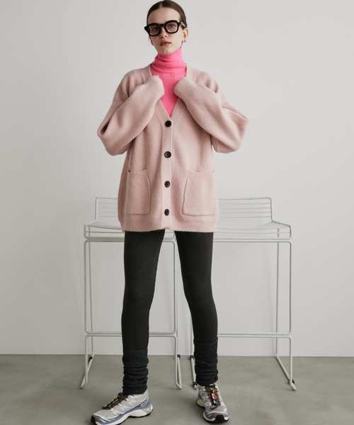 Auntie Rosa Holiday（アンティローザホリデー）の「シアーリブタートルニット（ニット/セーター・レディース・チャコールグレー/ブルー/ブラック/イエロー/ピンク・FREE）」の11枚目の写真