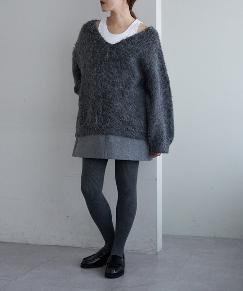 SHENERY（シーナリー）の「シャギーＶネックプルオーバー（ニット/セーター・レディース・ピンク/モカ/オフホワイト/グレー・FREE）」の19枚目の写真