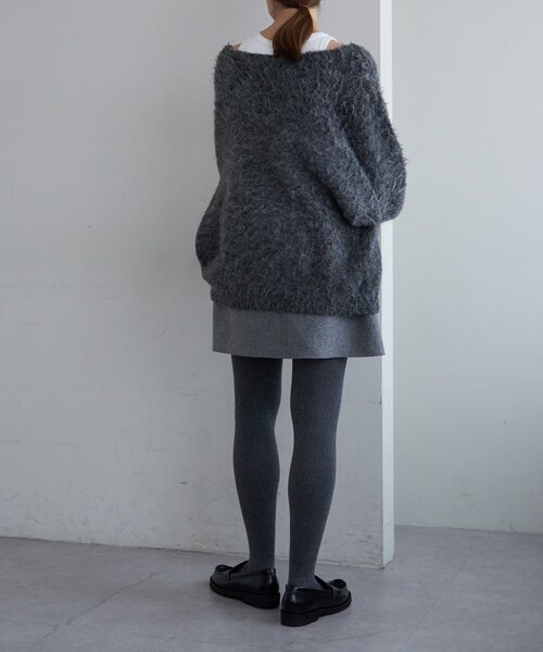 SHENERY（シーナリー）の「シャギーＶネックプルオーバー（ニット/セーター・レディース・ピンク/モカ/オフホワイト/グレー・FREE）」の20枚目の写真