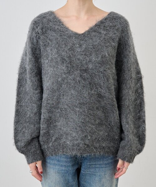 SHENERY（シーナリー）の「シャギーＶネックプルオーバー（ニット/セーター・レディース・ピンク/モカ/オフホワイト/グレー・FREE）」の22枚目の写真