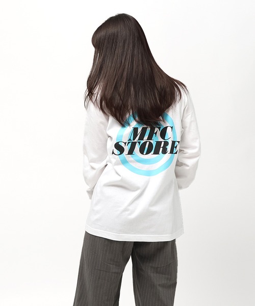 MFC STORE(エムエフシーストア)の「MFC STORE TARGET L/S TEE(Tシャツ/カットソー・メンズ・ブラック/ネイビー/ホワイト・S/M/L/XL)」の1枚目の写真