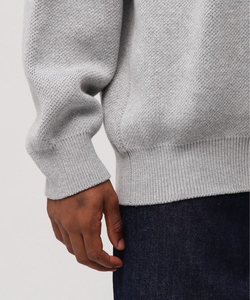 AVIREX（アヴィレックス）の「FREEDOM SLEEVE COTTON KNIT "EAGLES" / フリーダムスリーブ コットンニット イーグルス / AVIREX / アヴィレックス（ニット/セーター・メンズ・グレー/ネイビー・MEDIUM/LARGE/X-LARGE/XX-LARGE）」の7枚目の写真