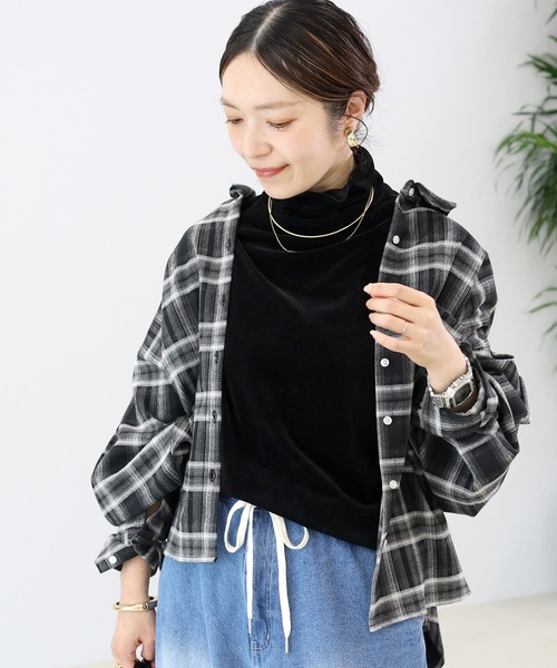 Aletta vita(アレッタビータ)の「シアーベロアタートルプルオーバー(Tシャツ/カットソー・レディース・モカ/ブラック/オフホワイト・M)」の15枚目の写真