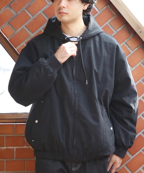 8(eight)(エイト)の「ショート丈リバーシブルパーカー(ブルゾン・メンズ・カーキ/ブラック/ブラウン・MEDIUM/LARGE)」の8枚目の写真