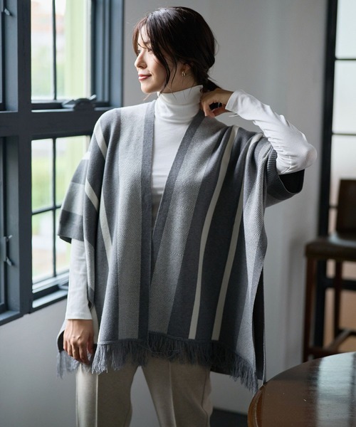 FOUND GOOD（ファウンドグッド）の「ジャガードポンチョ（ポンチョ・レディース・ブラック/グレー系5・FREE）」の9枚目の写真