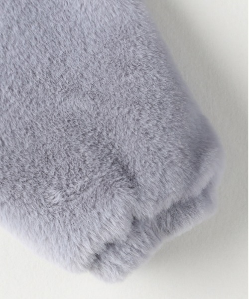 Right-on（ライトオン）の「【VIVIAN BLUE】フェイクファーブルゾン (フード付き/フェイクファー/レギュラーシルエット/ゴム仕様/軽やか/保温性/ふわふわ/キッズ/女の子/冬アウター)（ブルゾン・キッズ・グレー/ホワイト・130/140/150/160）」の5枚目の写真