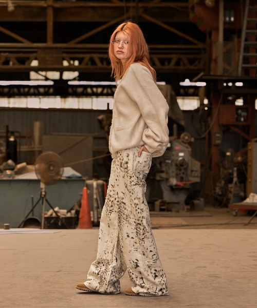 aclent アニマルパターンJ/Wワイドストレートパンツ アニマルパターンJ/Wワイドストレートパンツ（その他パンツ）｜ACLENT